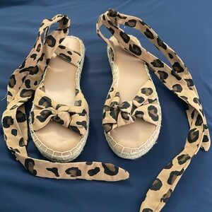 Old Navy Leopard Print Sandals Size 8